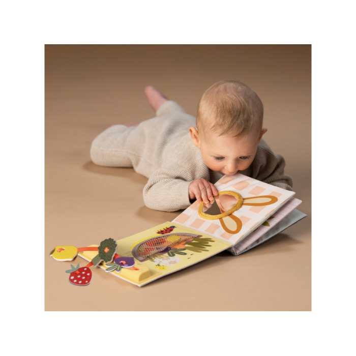 Taf Toys Knižka s aktivitami Garden My 1st Busy Book